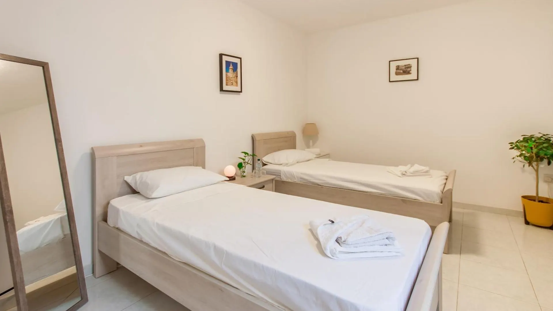 Villa Swieqi With Shared Facilities 107 Is-Swieqi Malta