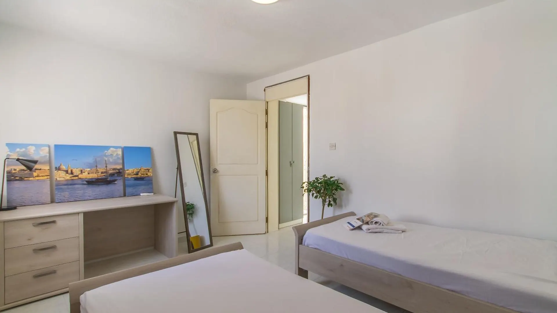 Villa Swieqi With Shared Facilities 107 Is-Swieqi Guest house